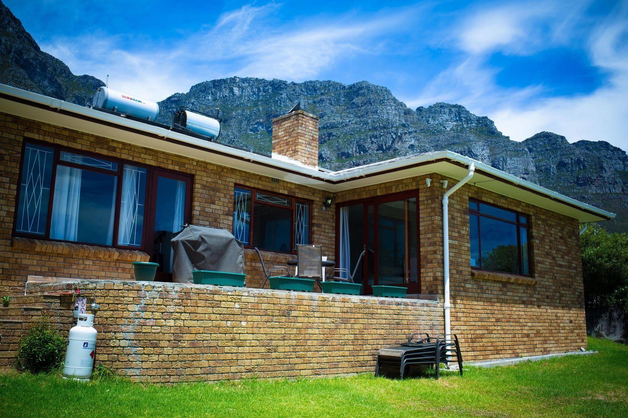 African Groove Camps Bay Cape Town Exterior photo